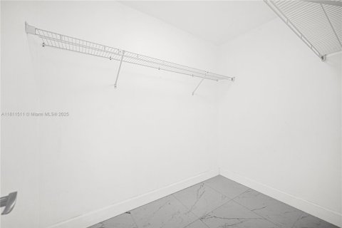 Condo in Pompano Beach, Florida, 2 bedrooms  № 1752061 - photo 22