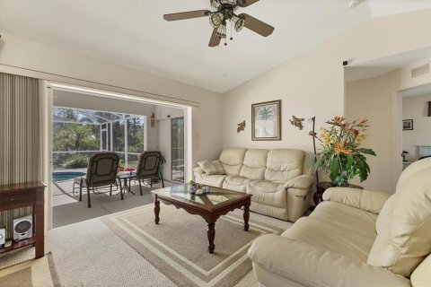 Casa en venta en Port Charlotte, Florida, 3 dormitorios, 129.32 m2 № 1734152 - foto 10