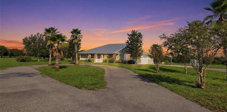 Villa ou maison à Arcadia, Floride 3 chambres, 173.73 m2 № 2217100