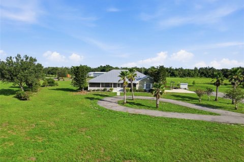Villa ou maison à vendre à Arcadia, Floride: 3 chambres, 173.73 m2 № 2217100 - photo 2