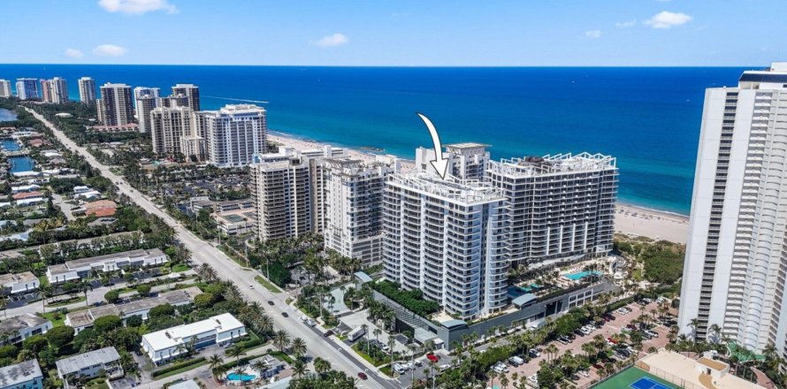 Condo in Riviera Beach, Florida, 2 bedrooms № 1174488