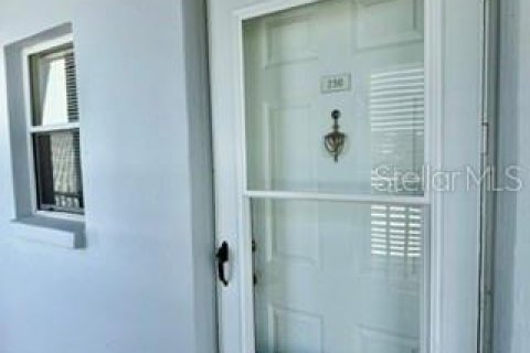 Copropriété à vendre à Venice, Floride: 2 chambres, 88.07 m2 № 2389317 - photo 2