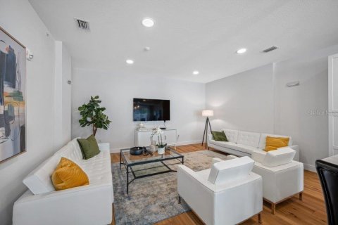 Condominio en venta en Saint Petersburg, Florida, 3 dormitorios, 153.29 m2 № 1542754 - foto 30