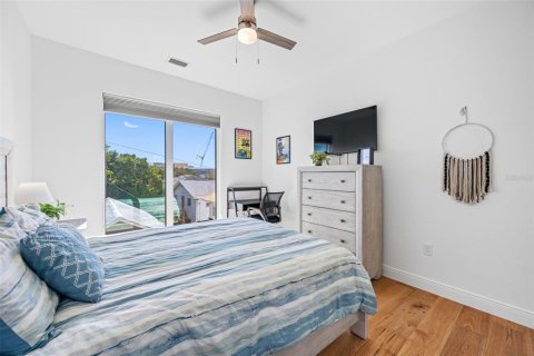 Condominio en venta en Saint Petersburg, Florida, 3 dormitorios, 153.29 m2 № 1542754 - foto 21