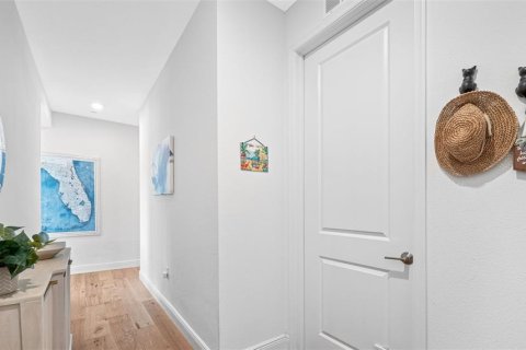 Condominio en venta en Saint Petersburg, Florida, 3 dormitorios, 153.29 m2 № 1542754 - foto 5