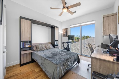 Condominio en venta en Saint Petersburg, Florida, 3 dormitorios, 153.29 m2 № 1542754 - foto 25