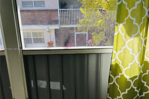 Купить кондоминиум в Хомстед, Флорида 2 спальни, 107.77м2, № 2021896 - фото 16