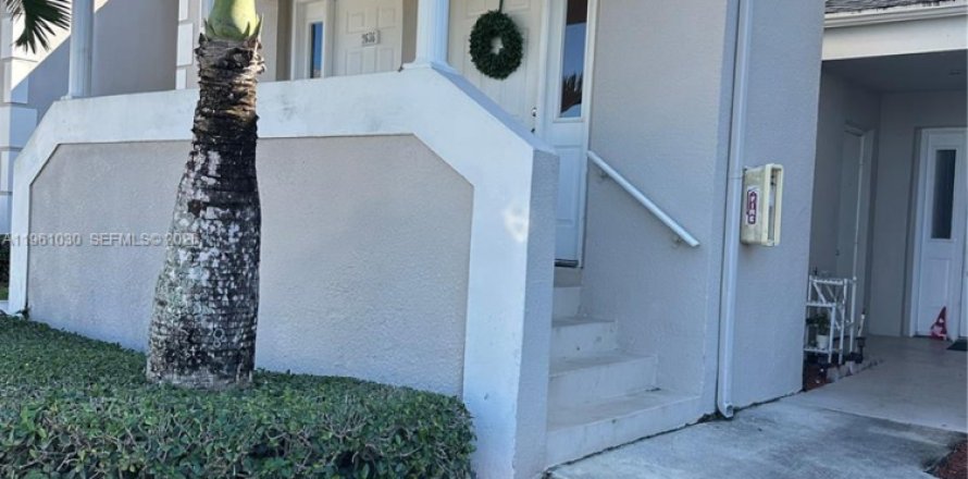 Кондоминиум с 2 спальнями в Хомстед, Флорида № 2021896