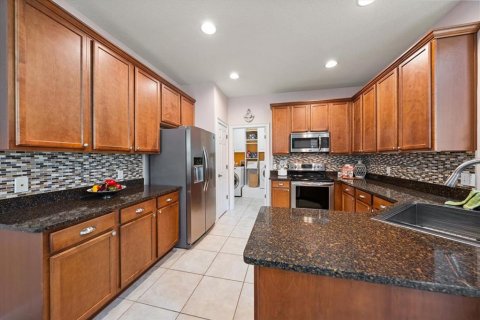 Touwnhouse à vendre à Seminole, Floride: 3 chambres, 209.03 m2 № 2100444 - photo 6