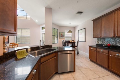 Touwnhouse à vendre à Seminole, Floride: 3 chambres, 209.03 m2 № 2100444 - photo 8