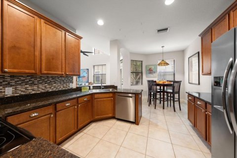 Touwnhouse à vendre à Seminole, Floride: 3 chambres, 209.03 m2 № 2100444 - photo 7