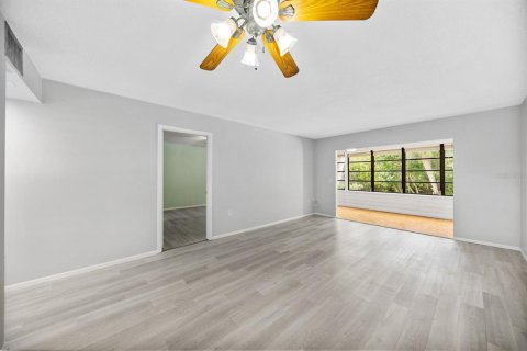 Copropriété à louer à Bradenton, Floride: 2 chambres, 87.33 m2 № 1511771 - photo 11