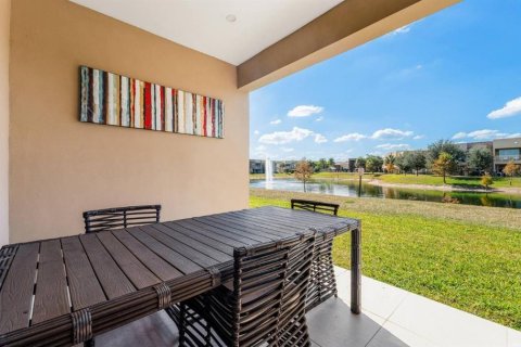 Townhouse in Kissimmee, Florida 4 bedrooms, 222.59 sq.m. № 1620551 - photo 12