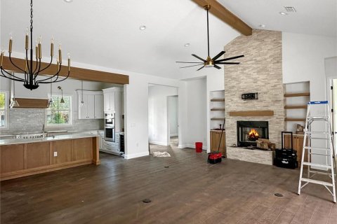 Casa en venta en Apopka, Florida, 4 dormitorios, 199.74 m2 № 2130573 - foto 4