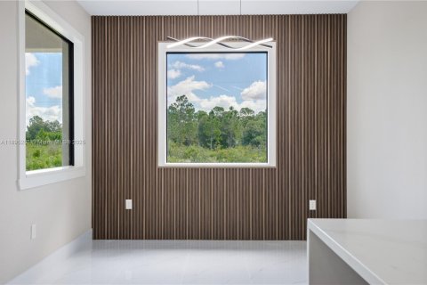 Villa ou maison à vendre à Lehigh Acres, Floride: 4 chambres, 141.4 m2 № 1950502 - photo 8