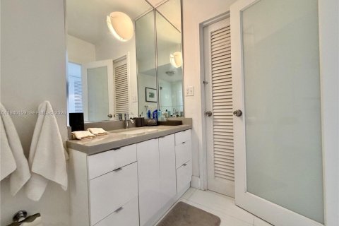 Condominio en alquiler en Miami Beach, Florida, 51.1 m2 № 2154802 - foto 15