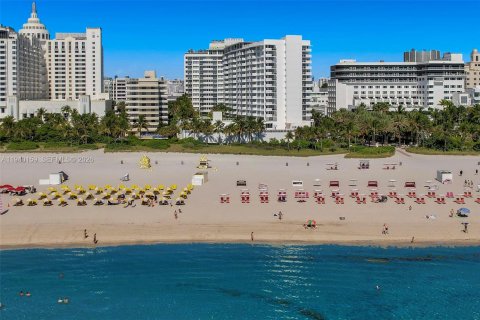 Condominio en alquiler en Miami Beach, Florida, 51.1 m2 № 2154802 - foto 20