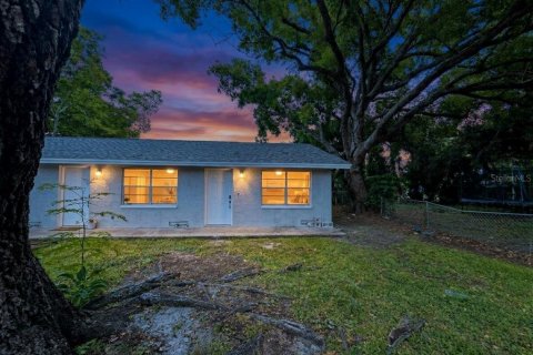 Apartment in Saint Petersburg, Florida 1 bedroom, 40.13 sq.m. № 2394356 - photo 7