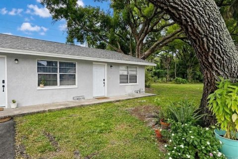 Apartment in Saint Petersburg, Florida 1 bedroom, 40.13 sq.m. № 2394356
