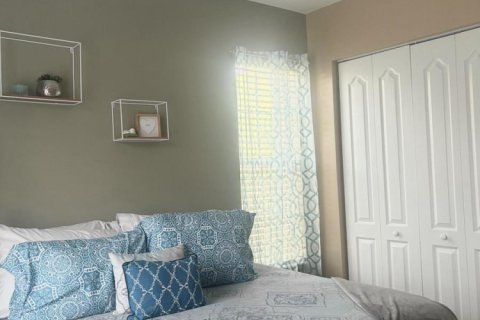 Townhouse in Port St. Lucie, Florida 3 bedrooms, 125.42 sq.m. № 2190824 - photo 26