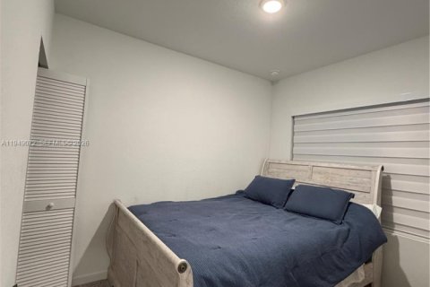 Commercial property in Homestead, Florida 129.88 sq.m. № 2004867 - photo 3