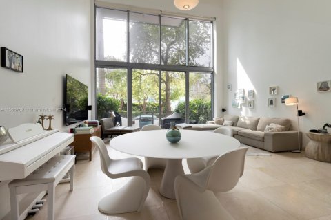 Condo in Miami Beach, Florida, 3 bedrooms  № 1862669 - photo 5