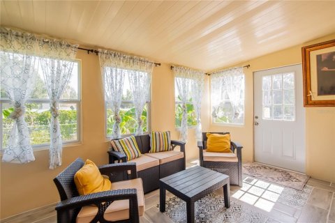 House in Lakeland, Florida 3 bedrooms, 111.02 sq.m. № 2195831 - photo 12