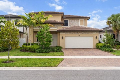 Villa ou maison à Miramar, Floride 4 chambres, 251.21 m2 № 2016021