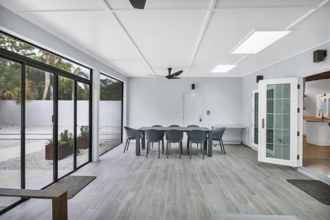 Villa ou maison à louer à Sarasota, Floride: 3 chambres, 140.84 m2 № 2143543 - photo 9