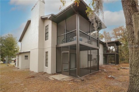 Immobilier commercial à vendre à Spring Hill, Floride: 8 chambres, 490.52 m2 № 2403038 - photo 2