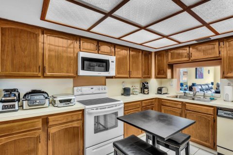 Condominio en venta en Fort Lauderdale, Florida, 1 dormitorio, 93.37 m2 № 2077436 - foto 8