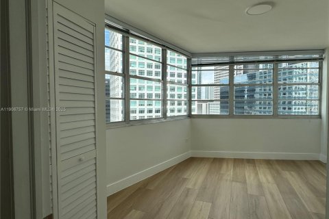 Copropriété à louer à Miami, Floride: 2 chambres, 91.97 m2 № 1963281 - photo 14