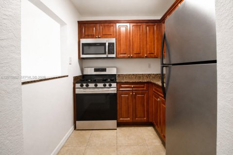 Condominio en venta en Palmetto Bay, Florida, 1 dormitorio, 53.42 m2 № 2091047 - foto 4