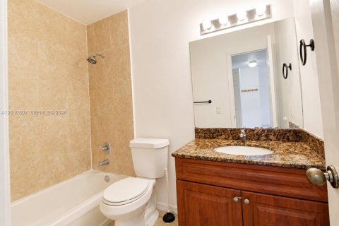 Condominio en venta en Palmetto Bay, Florida, 1 dormitorio, 53.42 m2 № 2091047 - foto 10