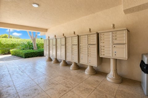 Condominio en venta en Palmetto Bay, Florida, 1 dormitorio, 53.42 m2 № 2091047 - foto 16