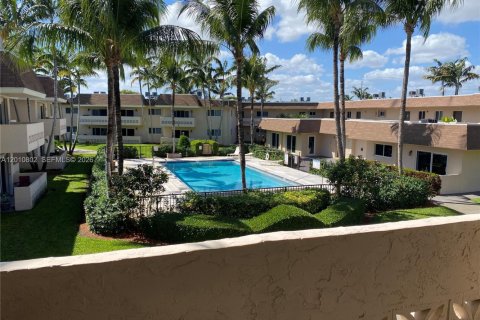 Condominio en venta en Palmetto Bay, Florida, 1 dormitorio, 53.42 m2 № 2091047 - foto 15