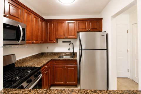 Condominio en venta en Palmetto Bay, Florida, 1 dormitorio, 53.42 m2 № 2091047 - foto 5