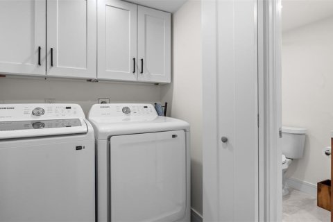 Adosado en alquiler en Fort Myers, Florida, 2 dormitorios, 117.61 m2 № 1564370 - foto 29