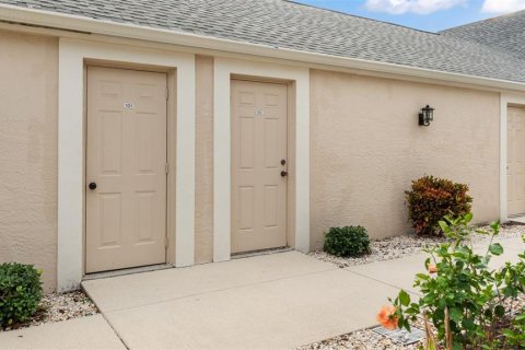 Adosado en alquiler en Fort Myers, Florida, 2 dormitorios, 117.61 m2 № 1564370 - foto 8