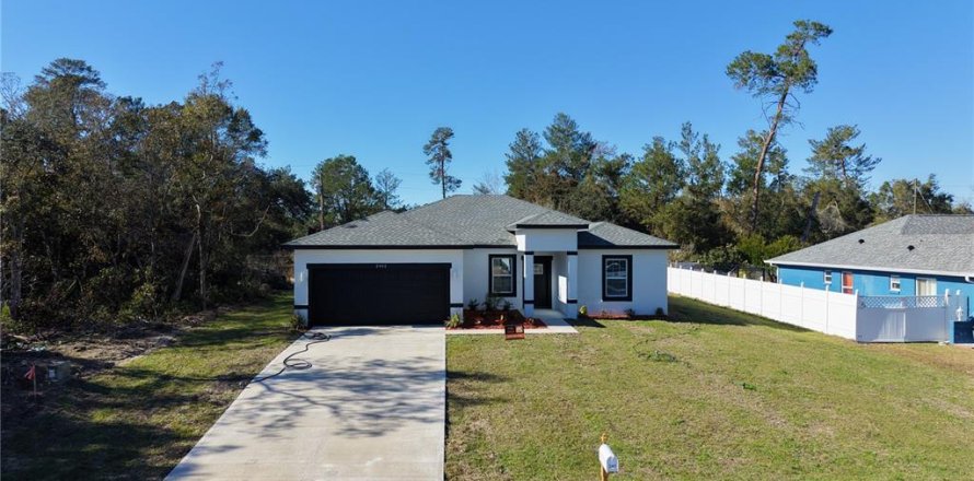 Casa en Ocala, Florida 4 dormitorios, 175.77 m2 № 2101430