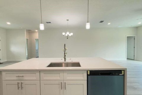 Casa en venta en Ocala, Florida, 4 dormitorios, 175.77 m2 № 2101430 - foto 4