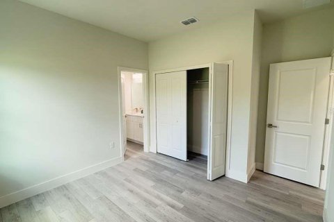 Casa en venta en Ocala, Florida, 4 dormitorios, 175.77 m2 № 2101430 - foto 25