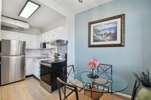 Condominio en alquiler en Tampa, Florida, 1 dormitorio, 53.79 m2 № 1687736 - foto 15