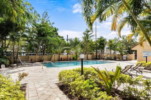 Condominio en alquiler en Tampa, Florida, 1 dormitorio, 53.79 m2 № 1687736 - foto 30