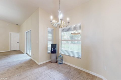 House in Ocala, Florida 4 bedrooms, 196.02 sq.m. № 1835929 - photo 10