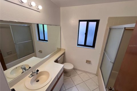 Casa en alquiler en Orlando, Florida, 3 dormitorios, 142.23 m2 № 1835483 - foto 2