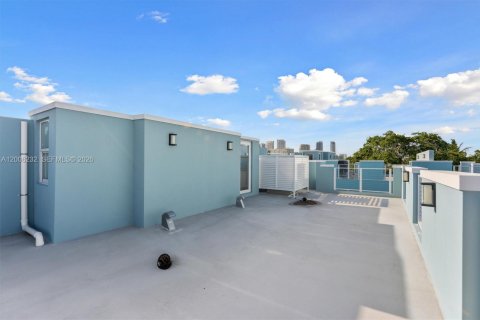 Touwnhouse à louer à Fort Lauderdale, Floride: 4 chambres, 190.45 m2 № 2170708 - photo 28