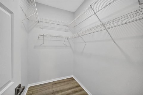Купить виллу или дом в Тринити, Флорида 9 комнат, 222.59м2, № 1844839 - фото 20