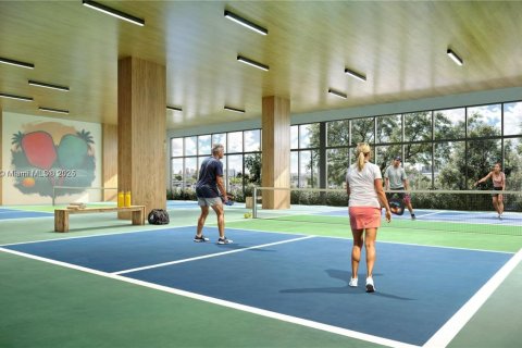 Condo in Miami, Florida, 2 bedrooms № 1985180 - photo 4