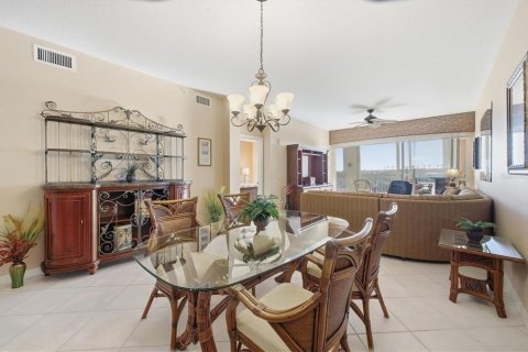 Condominio en venta en Placida, Florida, 2 dormitorios, 122.26 m2 № 2142450 - foto 14
